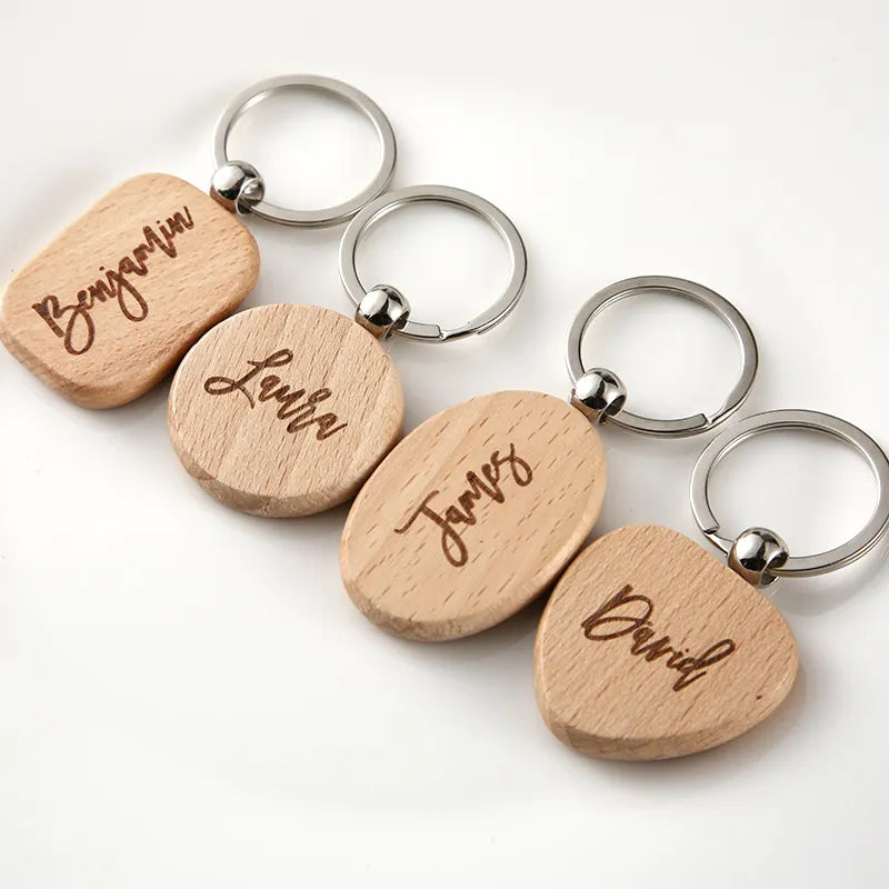 Porte clé bois érable personnalisable custom logo entreprise gravure laser personnalisation cadeau anniversaire fête mariage écologique renouvelable durable - lebois-eco.com