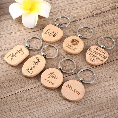 Porte clé bois érable personnalisable custom logo entreprise gravure laser personnalisation cadeau anniversaire fête mariage écologique renouvelable durable - lebois-eco.com