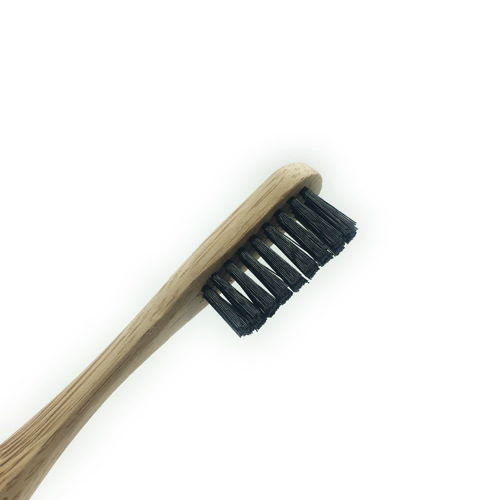 Brosse à dent bambou naturel fibre charbon qualité superieur souple hygiène salle de bain brossage soin bouche haleine dentifrice santé renouvelable écologique responsable environnement