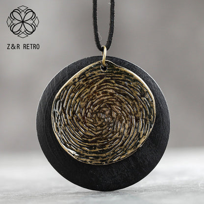 Collier pendentif en bois pour femme