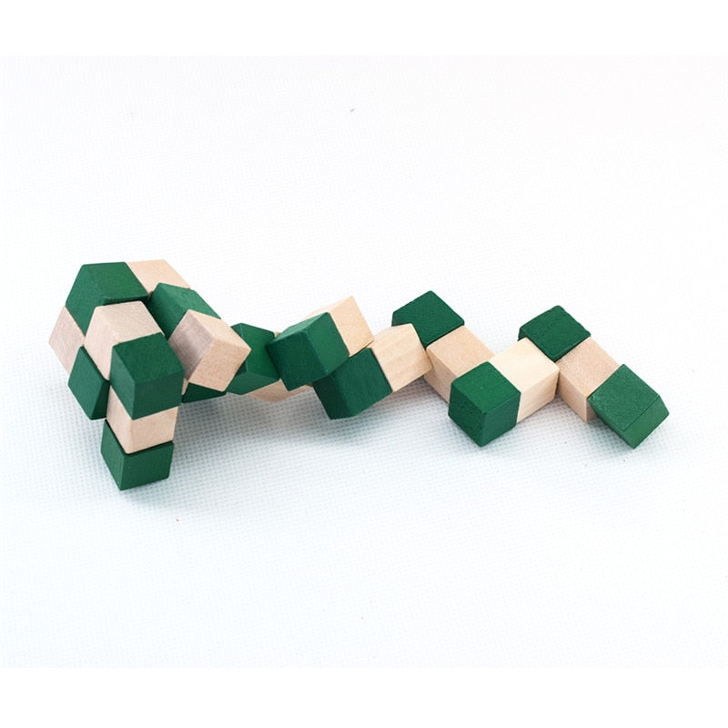 Cube à torsion serpent magique bois jeune enfant enfance éducatif jouet jeux de société dexterité apprentissage cadeau anniversaire bébé environnement écologique renouvelable éco-responsable - lebois-eco.com